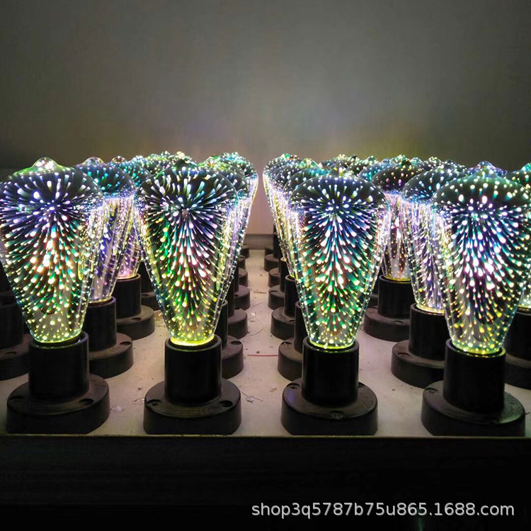 北京大学王剑威教授、龚旗煌教授与常林研究员团队研制出两款核心芯片