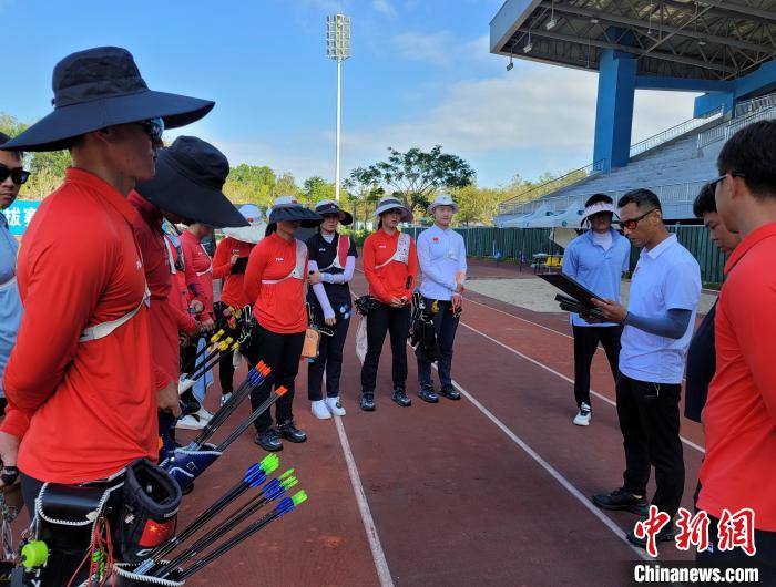 国家射箭队海南冬训引入AI技术提升竞技水平