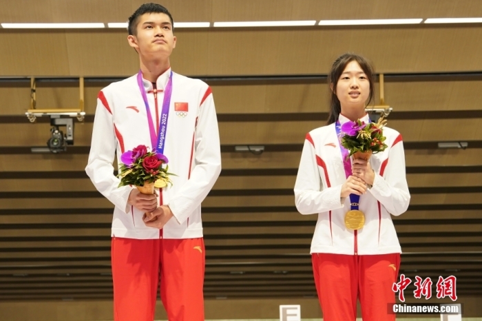 巴黎奥运首金争夺战 中国射击队00后军团蓄势待