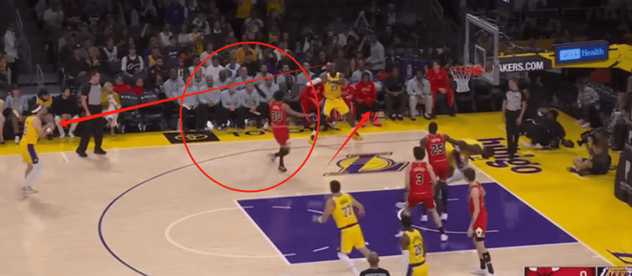 詹姆斯角色蜕变助力湖人进攻体系升级