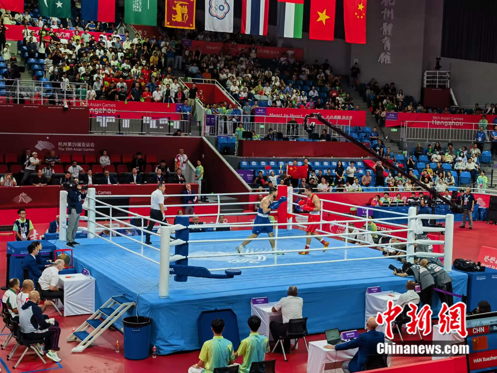 韩雪振憾负塔吉克斯坦选手 吴愉摘金助中国队揽